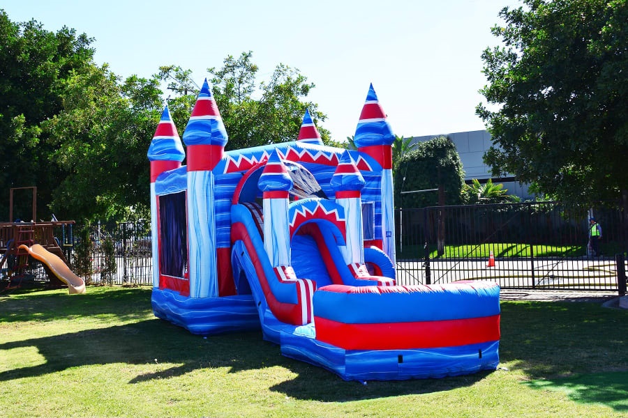 Bounce House Waterslides & Wet Bounces Hire in Raymore